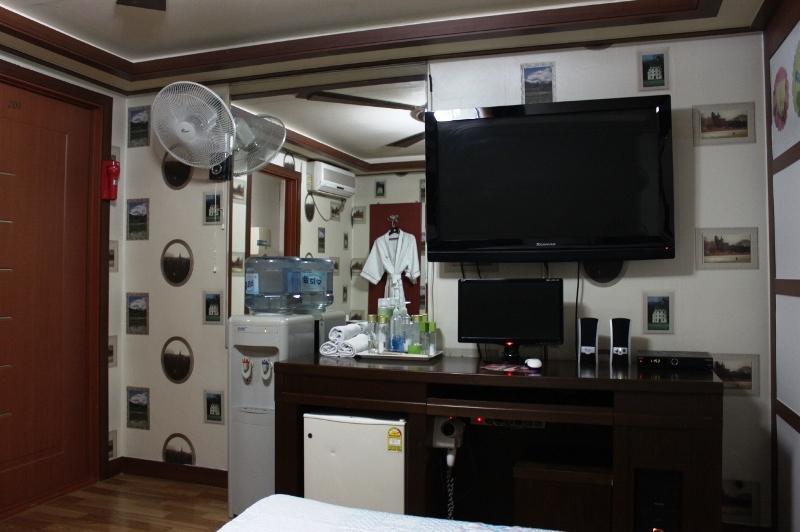 Picasso Motel Jongno Seul Quarto foto